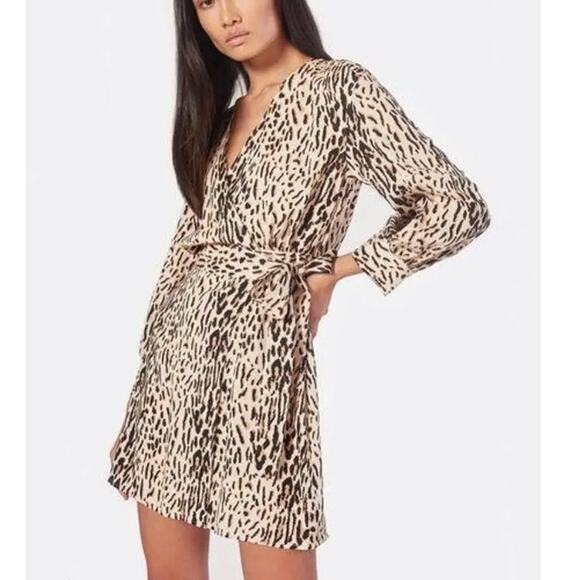 Joie Jaide Leopard Print Mini Wrap Dress Animal Print Belted Lyocell Size Large - Picture 1 of 12